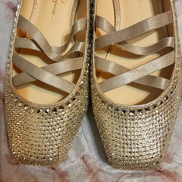 Jessica Simpson Ballerina Flats - Picture 4 of 9